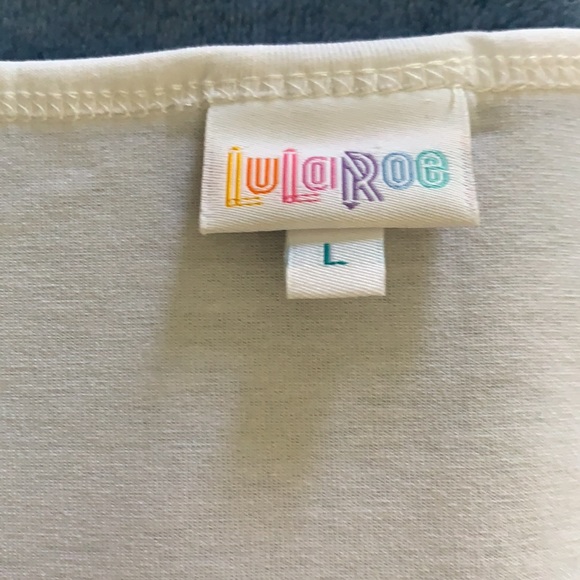 LulaRoe T-shirt - Picture 6 of 10